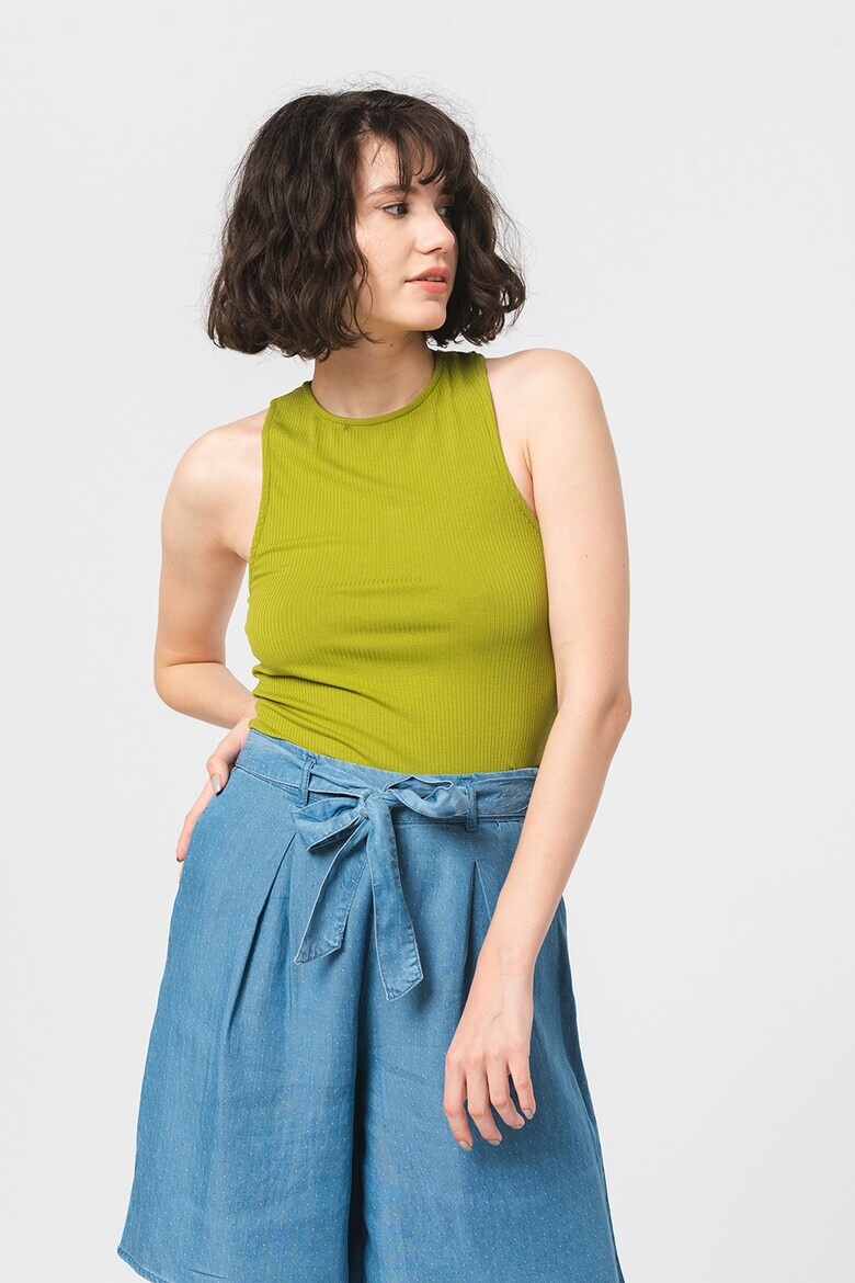 Vero Moda Рипсен топ Dava - Pepit.bg