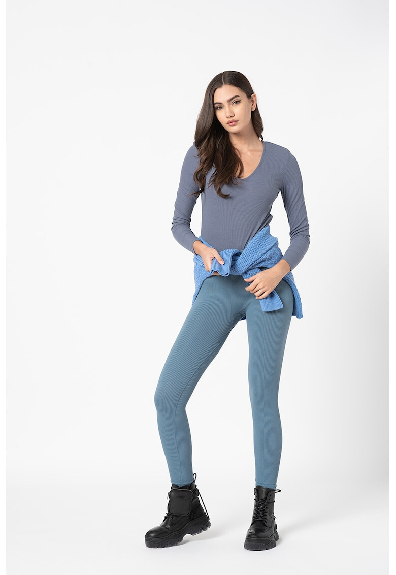 Vero Moda Рипсено боди Ramone с шпиц - Pepit.bg