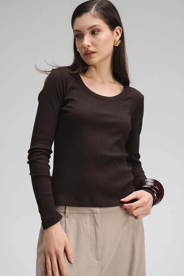 Vero Moda Слим блуза с модал - Pepit.bg