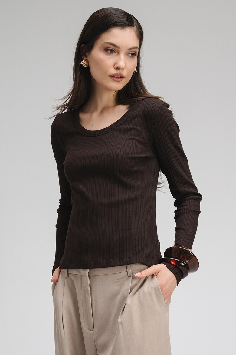 Vero Moda Слим блуза с модал - Pepit.bg