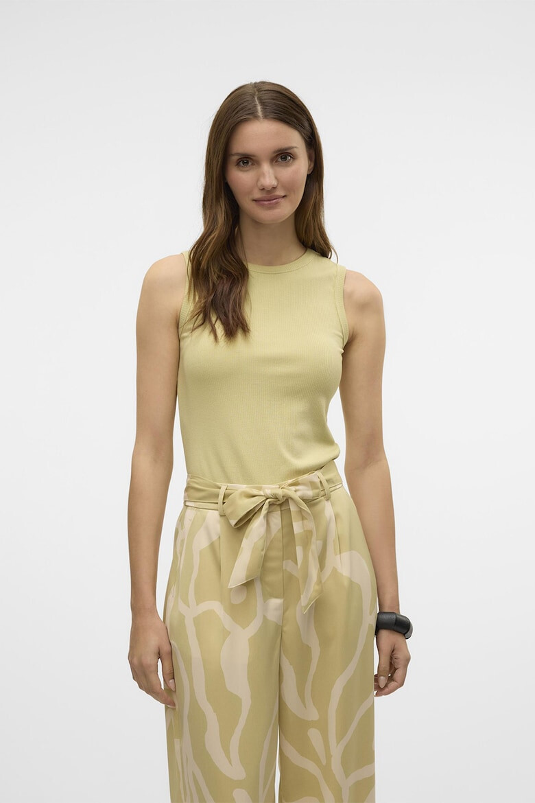 Vero Moda Топ с лиосел и овално деколте - Pepit.bg