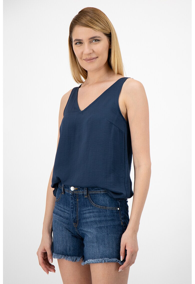 Vero Moda Топ с шпиц - Pepit.bg