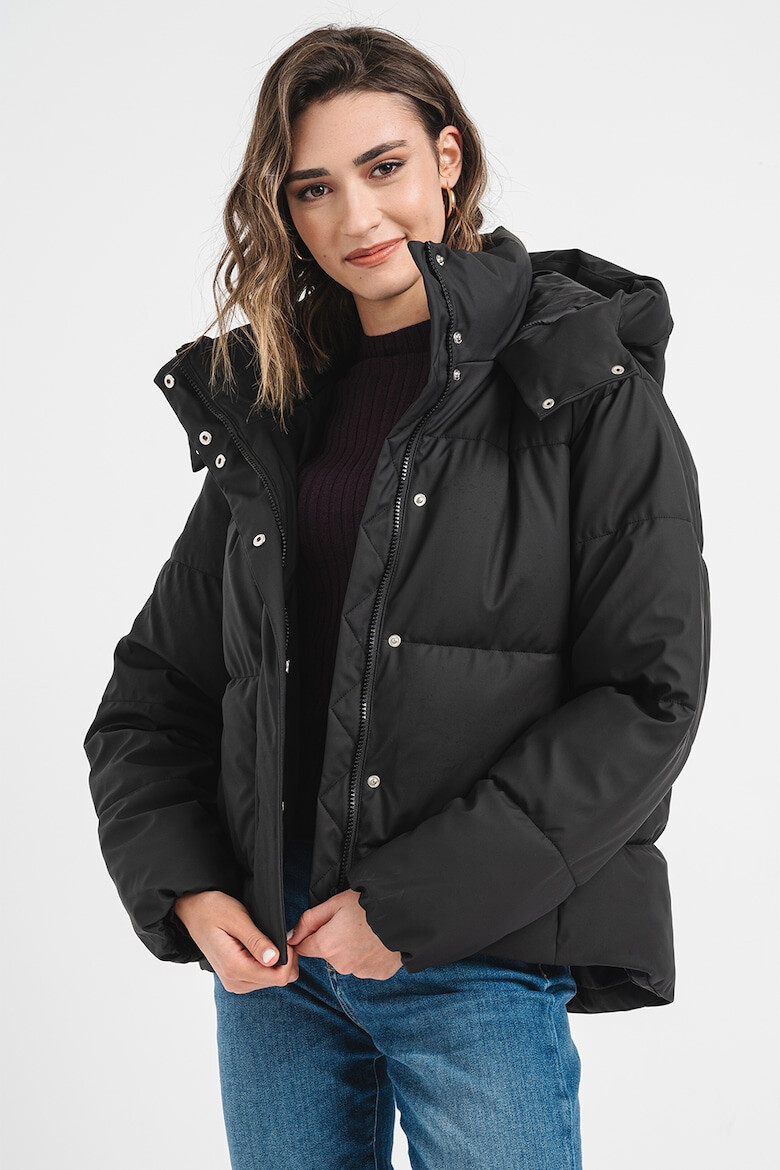 Vero Moda Зимно яке с качулка - Pepit.bg