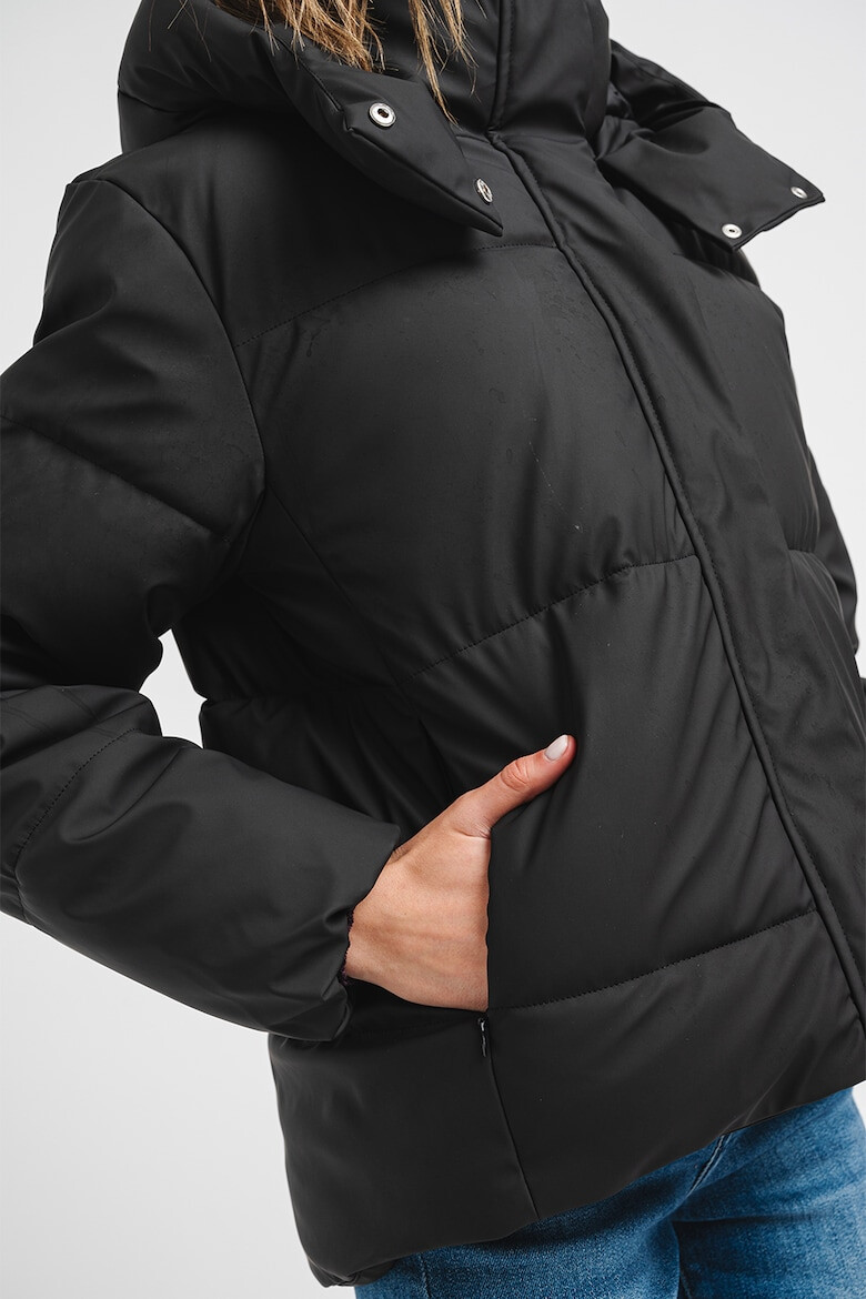 Vero Moda Зимно яке с качулка - Pepit.bg