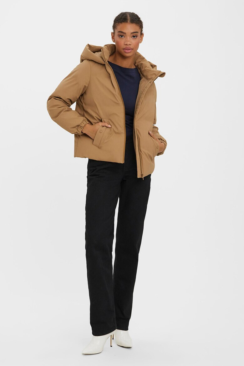 Vero Moda Зимно яке с качулка - Pepit.bg