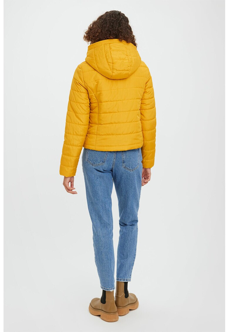 Vero Moda Зимно яке с качулка - Pepit.bg