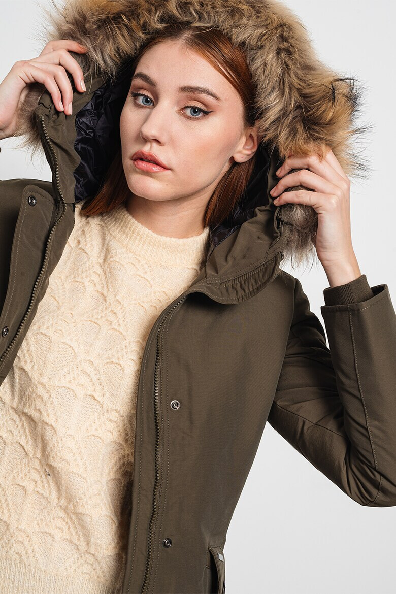 Woolrich Парка Gleeley с качулка - Pepit.bg