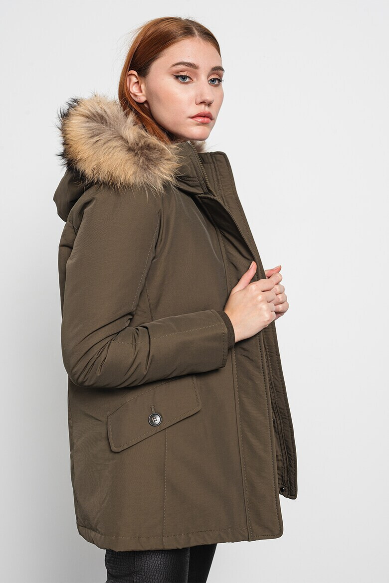Woolrich Парка Gleeley с качулка - Pepit.bg