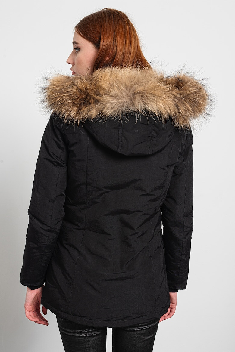 Woolrich Парка Gleeley с качулка - Pepit.bg