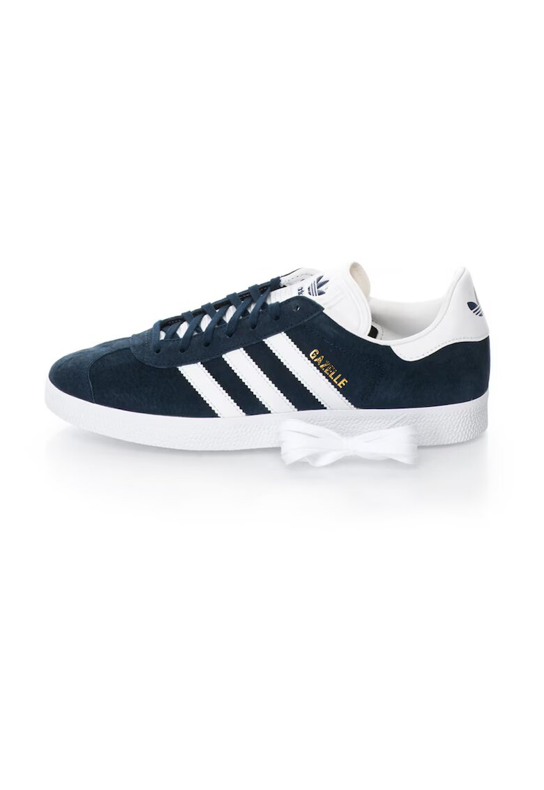 adidas Originals Спортни обувки Gazelle от велур - Бял/Тъмносин