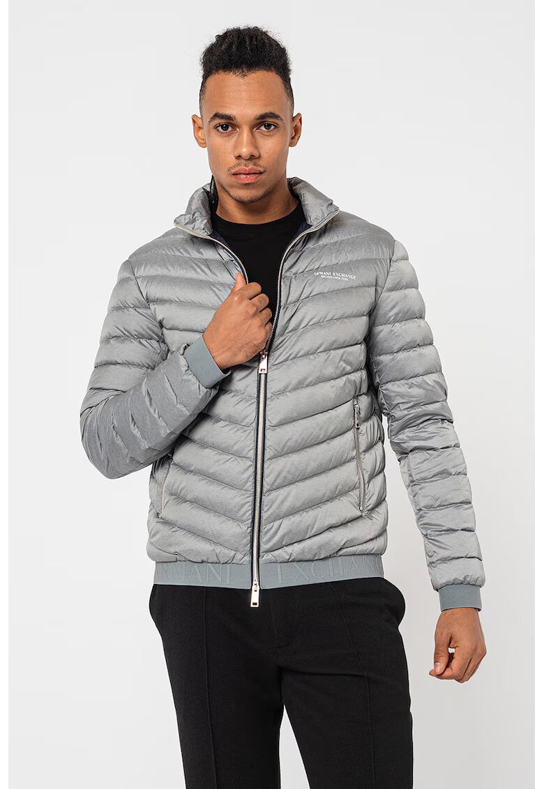 Armani Exchange Капитонирано зимно яке с пухена вата