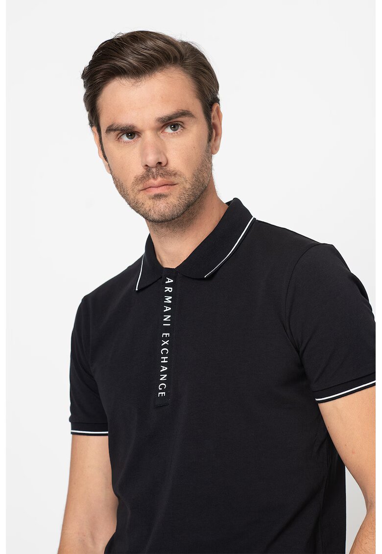 Armani Exchange Тениска с яка с къс цип