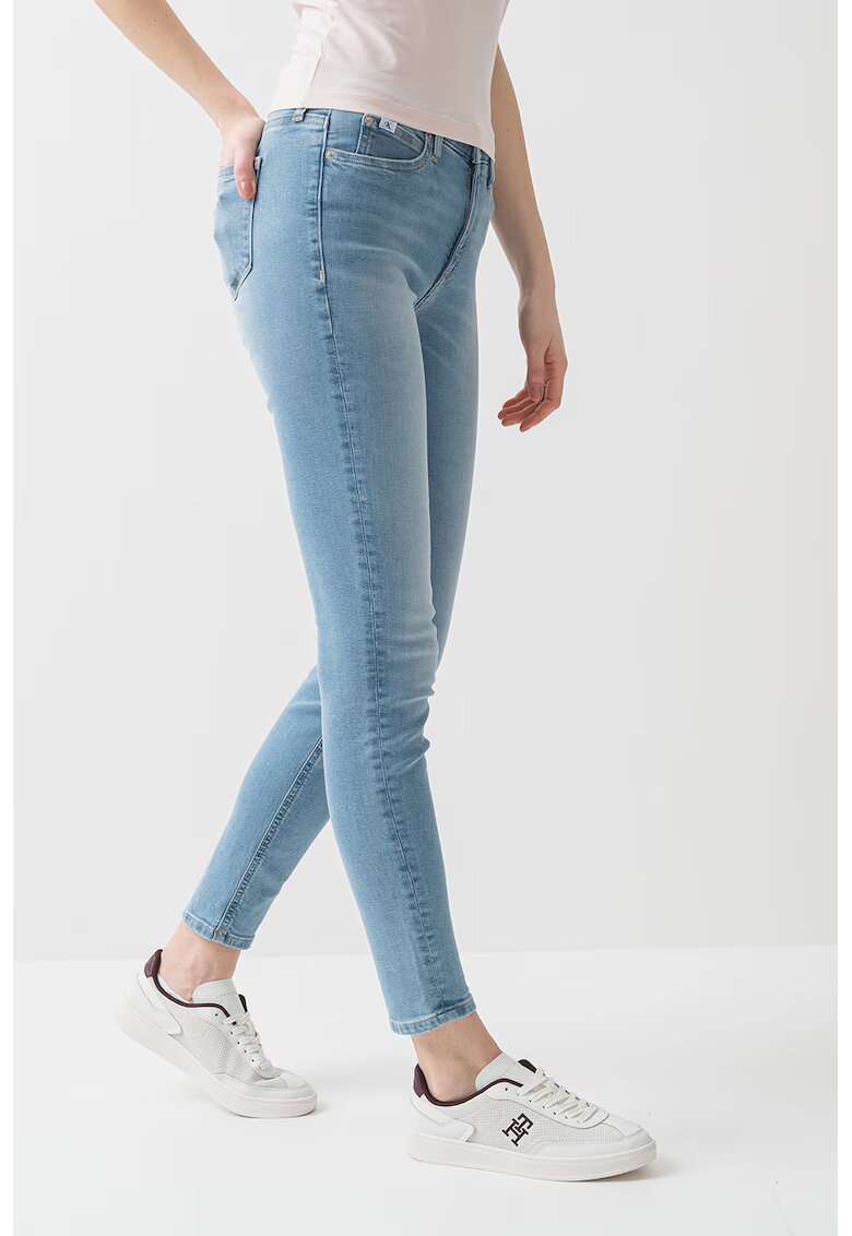 Calvin Klein Jeans Дънки със стандартна кройка