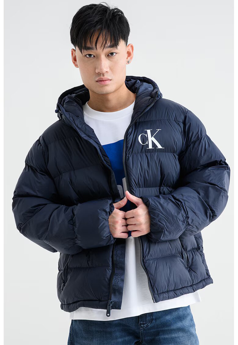 Calvin Klein Jeans Зимно яке с качулка и вата