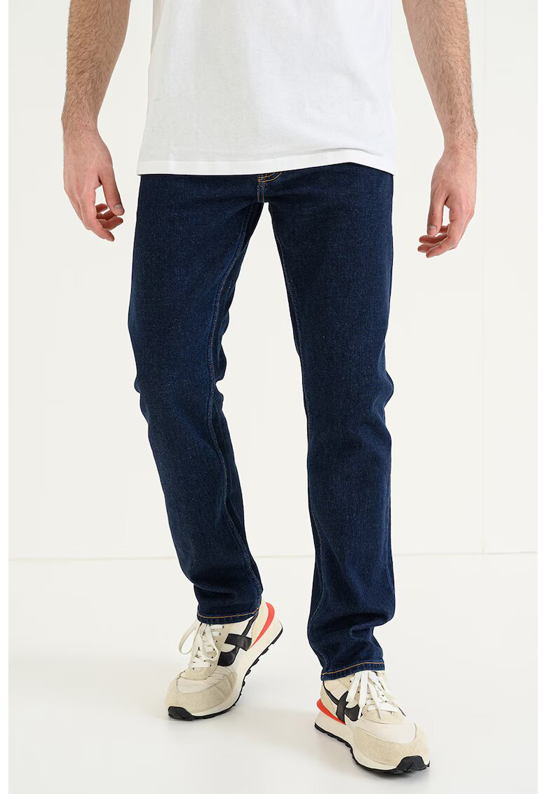 Calvin Klein Слим дънки Victor