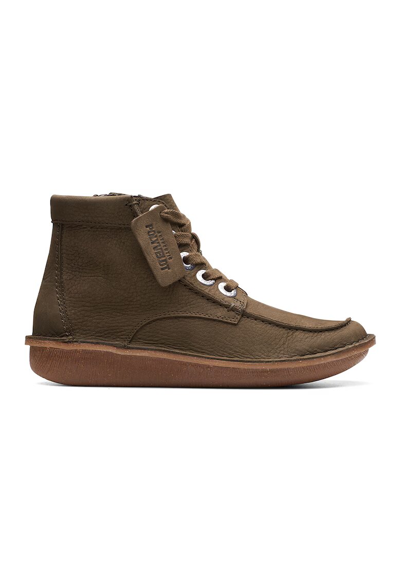 Clarks Боти Funny Cedar от набук
