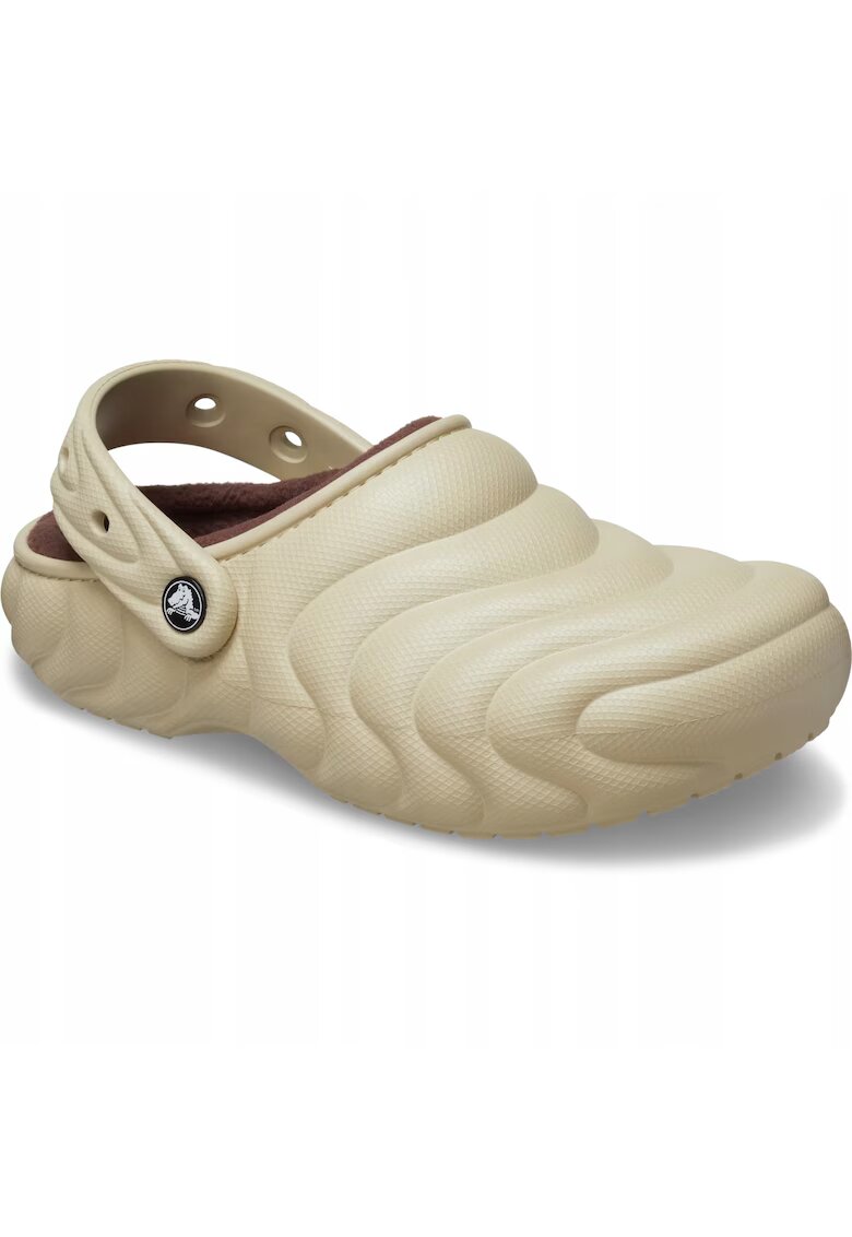 Crocs КЛАСИЧЕСКИ ЧЕХЛИ С ПОДПЛАТА И ОБЕМЕН ДИЗАЙН