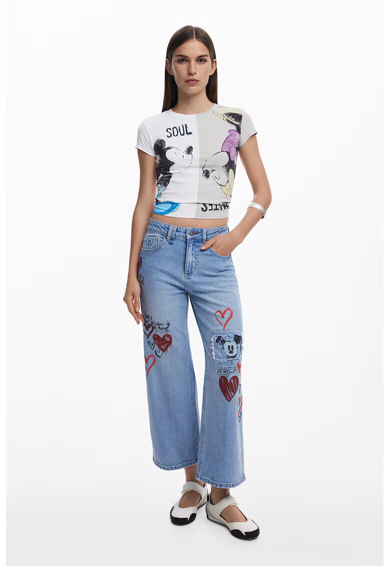 Desigual Къса вталена тениска с принт на Mickey&Minnie - Бял/Светло