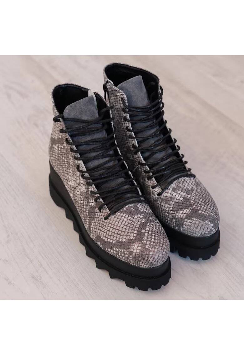 Exclusives Exclusive - Lyon Snake Print Leather Short Boots