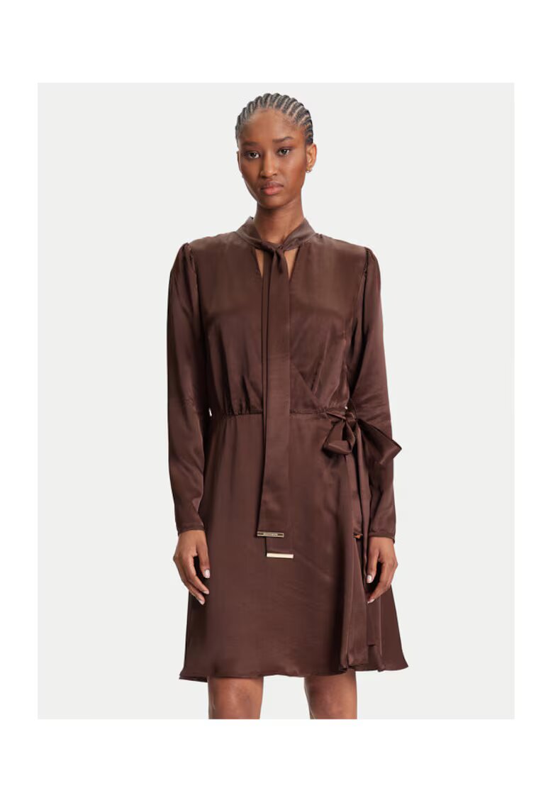 GUESS BY MARCIANO Ежедневна рокля