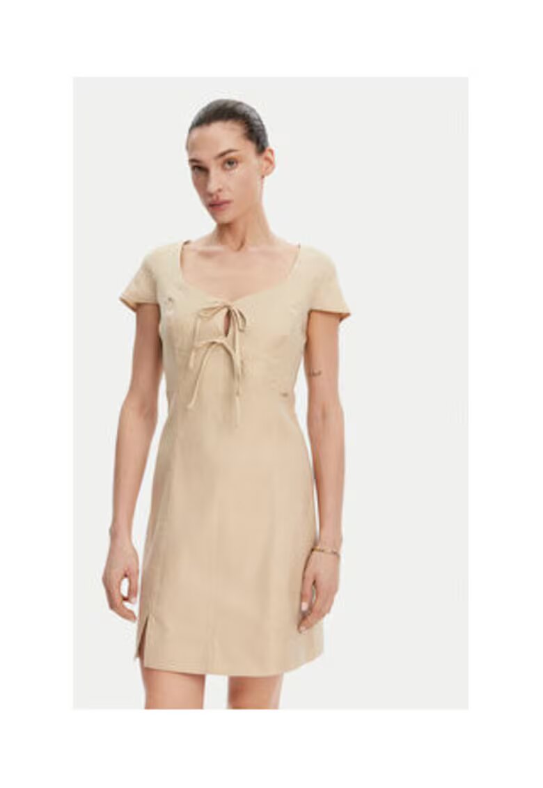 Guess Рокля от ленена смес