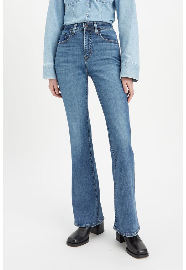 Levis Разкроени дънки 726™ с висока талия