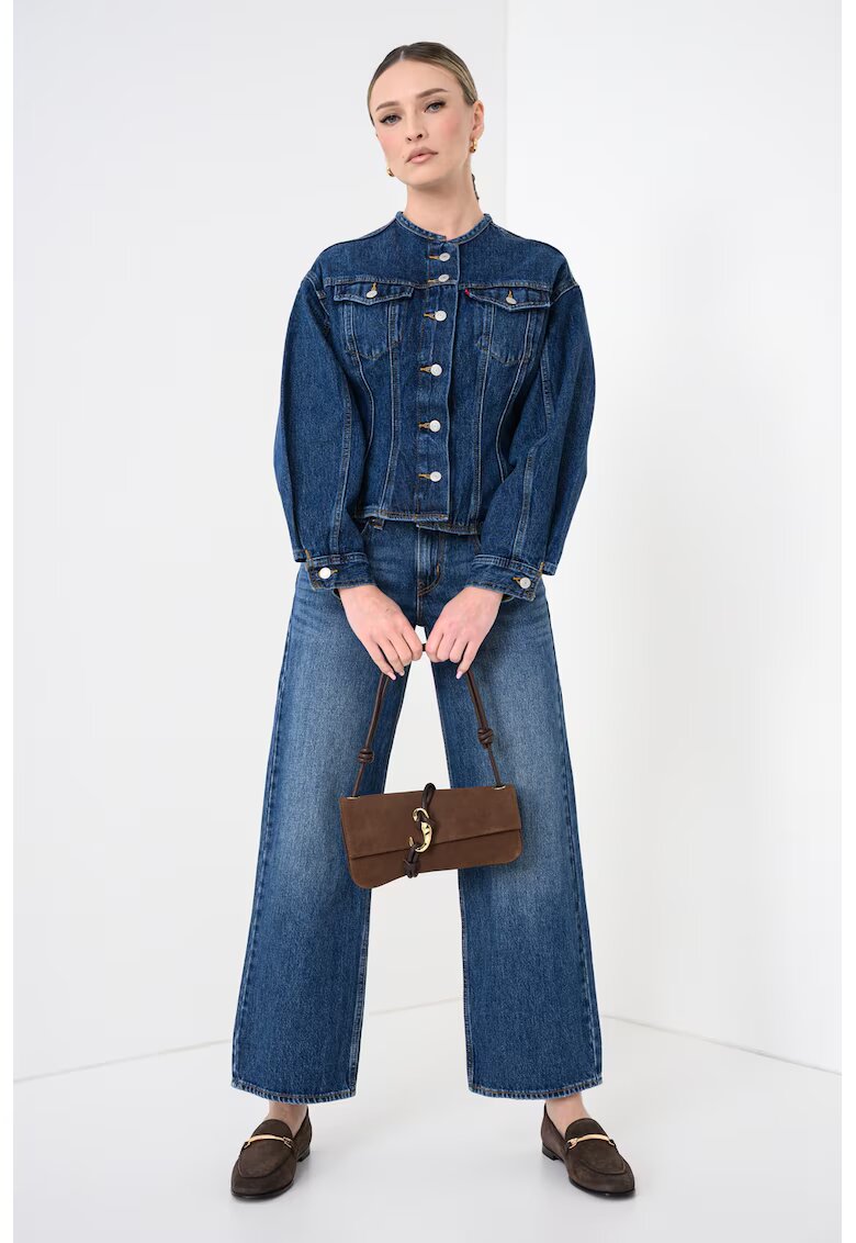 Levis Вталено яке от деним