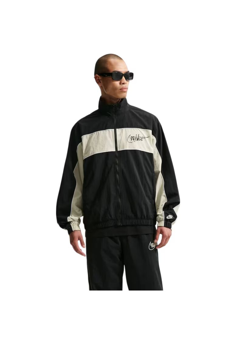 Nike Яке Club Lightweight CTB 58011