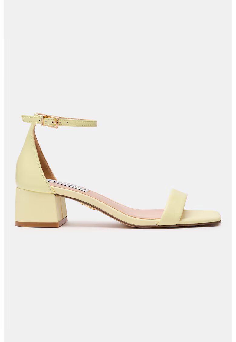 Steve Madden Сандали Gena с масивен ток