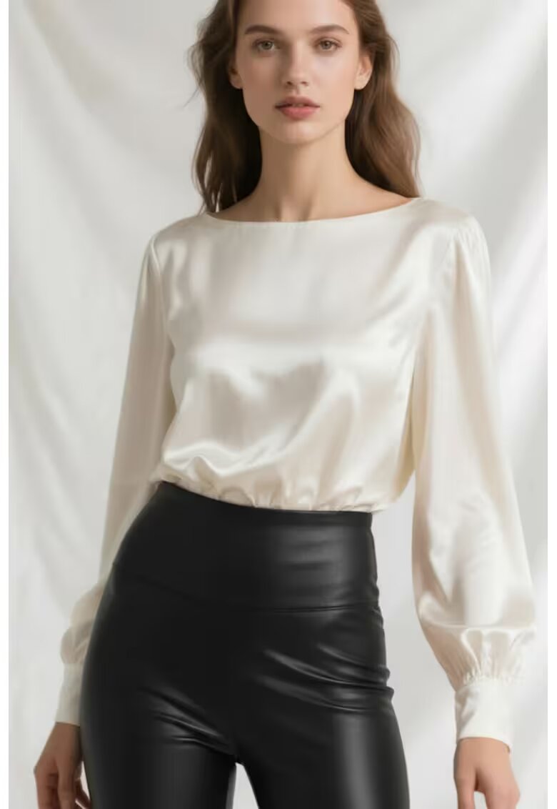 Sugar Couture Bluza din amestec de matase cu decolteu barcuta Luna