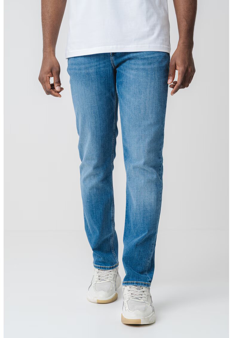 Tommy Hilfiger Прави дънки Denton