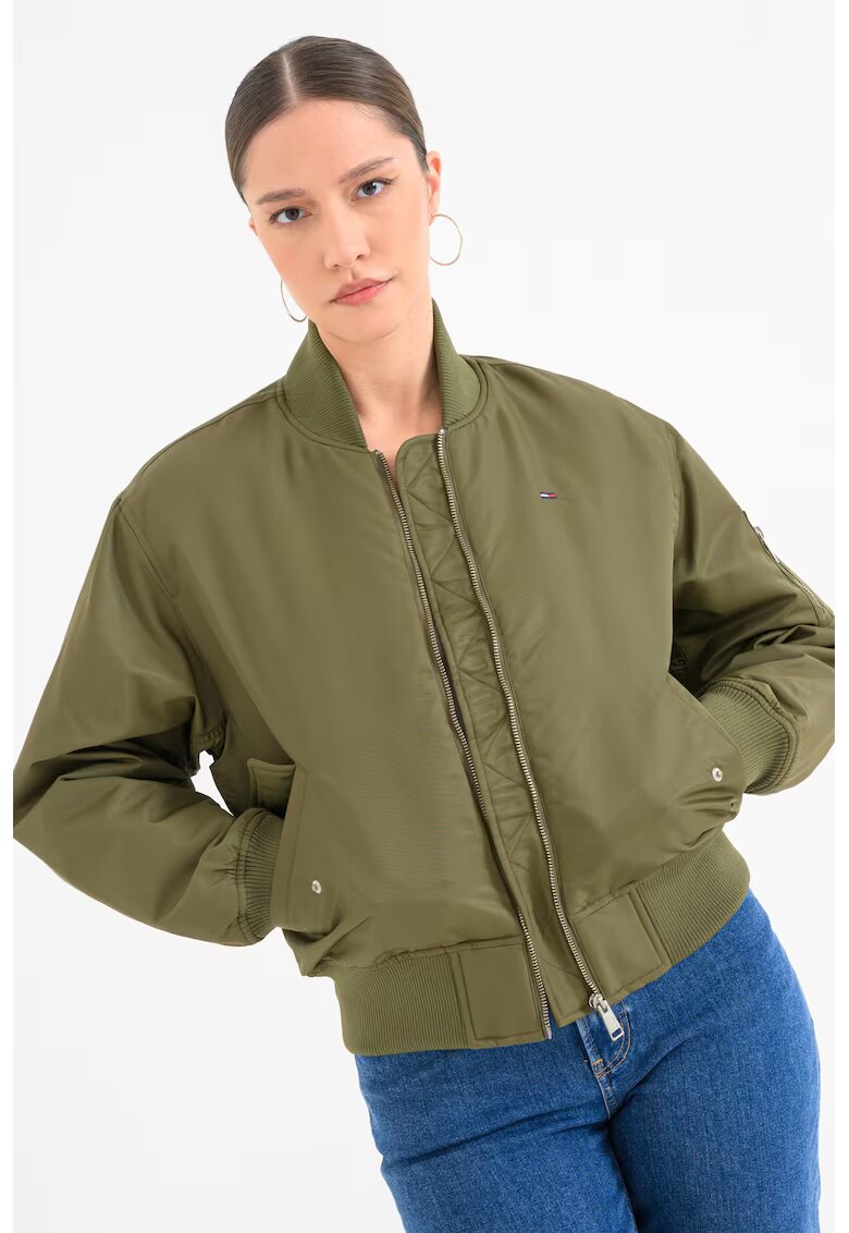 Tommy Jeans Подплатено бомбър яке Essential с лого