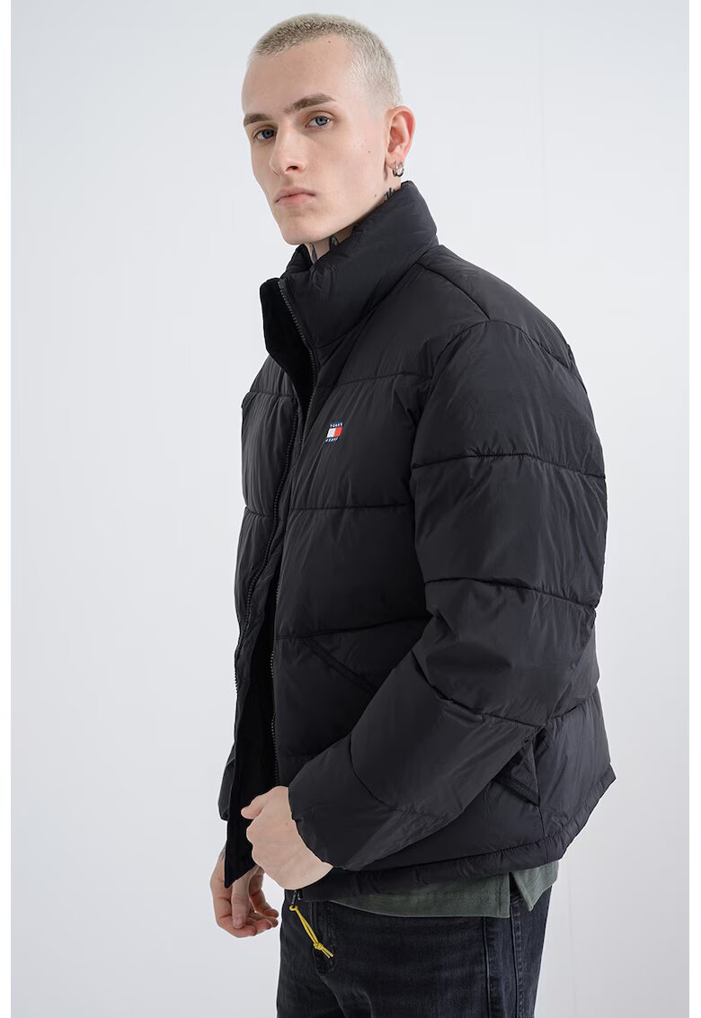 Tommy Jeans Подплатено зимно яке с лого