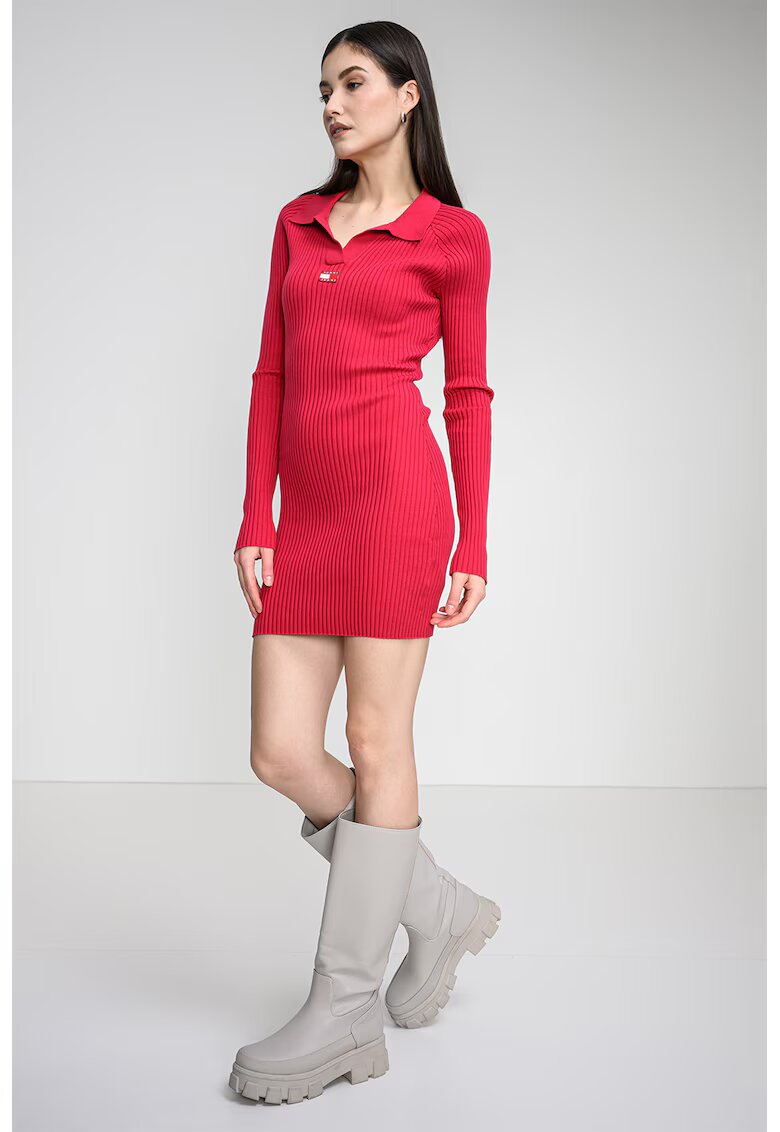 Tommy Jeans Вталена рипсена рокля