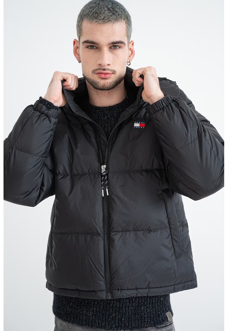 Tommy Jeans Зимно яке с лого