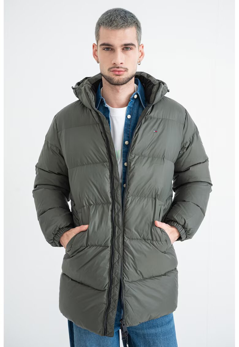 Tommy Jeans Зимно яке с пухена вата иотделяща се качулка