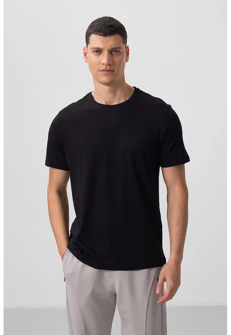 TommyLife Мъжка тениска Comfort Fit - черна - еластично трико