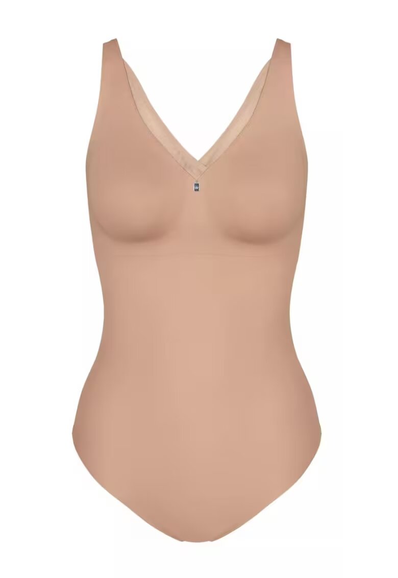 Triumph Оформящо боди True Shape Sensation с шпиц - Бежов