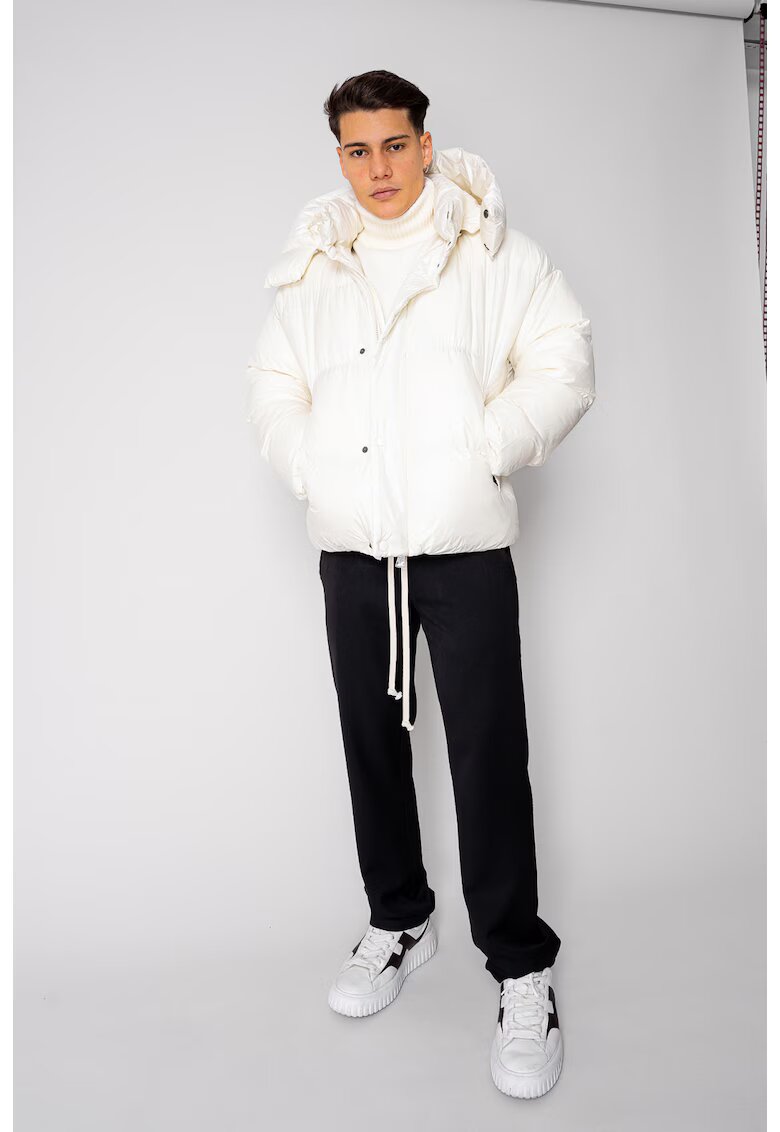 uFIT Яке с цип и копчета Off White 18998