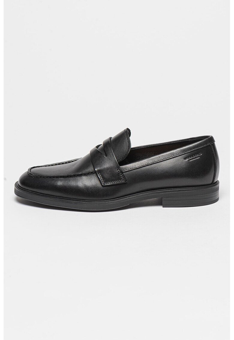 Vagabond Shoemakers Кожени мокасини Andrew с декоративен отвор - Черен