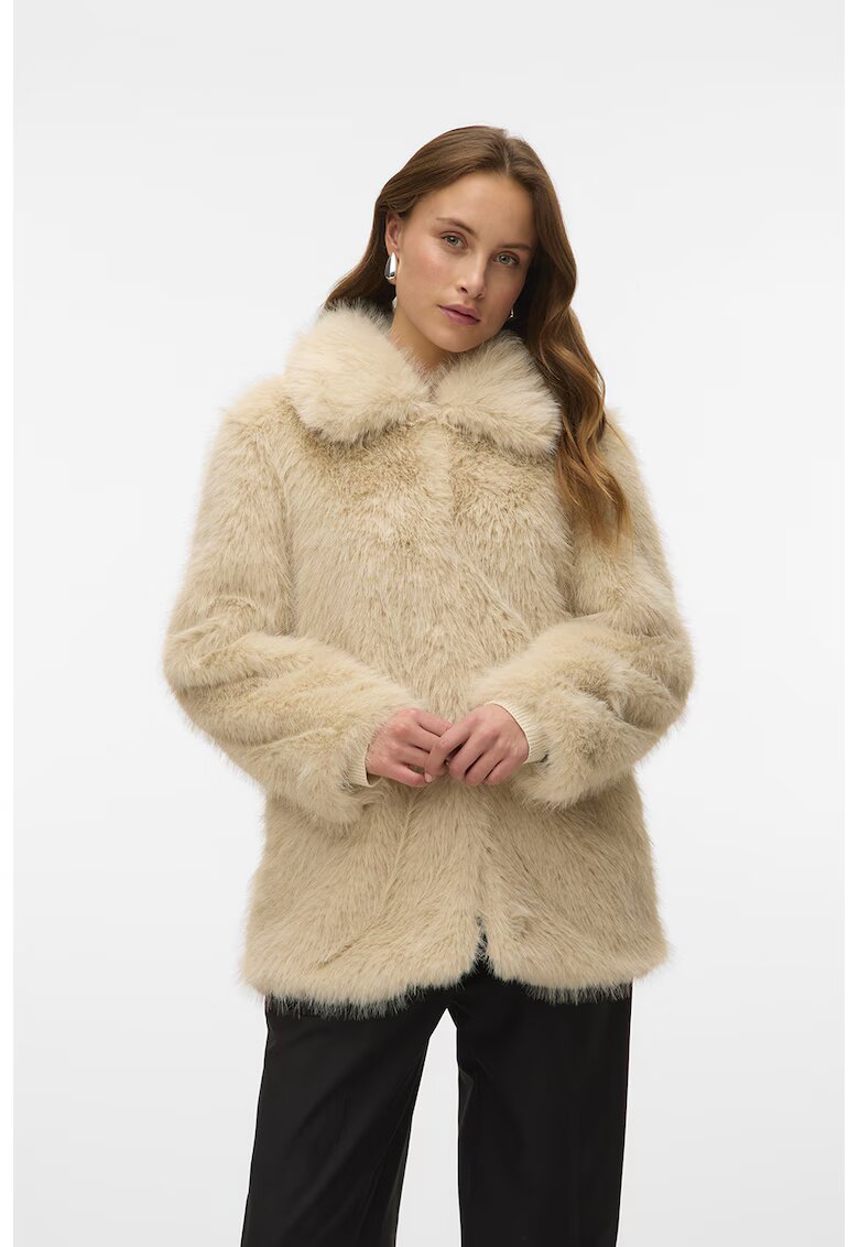 Vero Moda Палто с еко пух