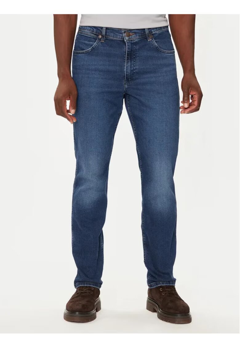 Wrangler Мъжки дънки Greensboro Dark Trails - - за ежедневно и официално облекло