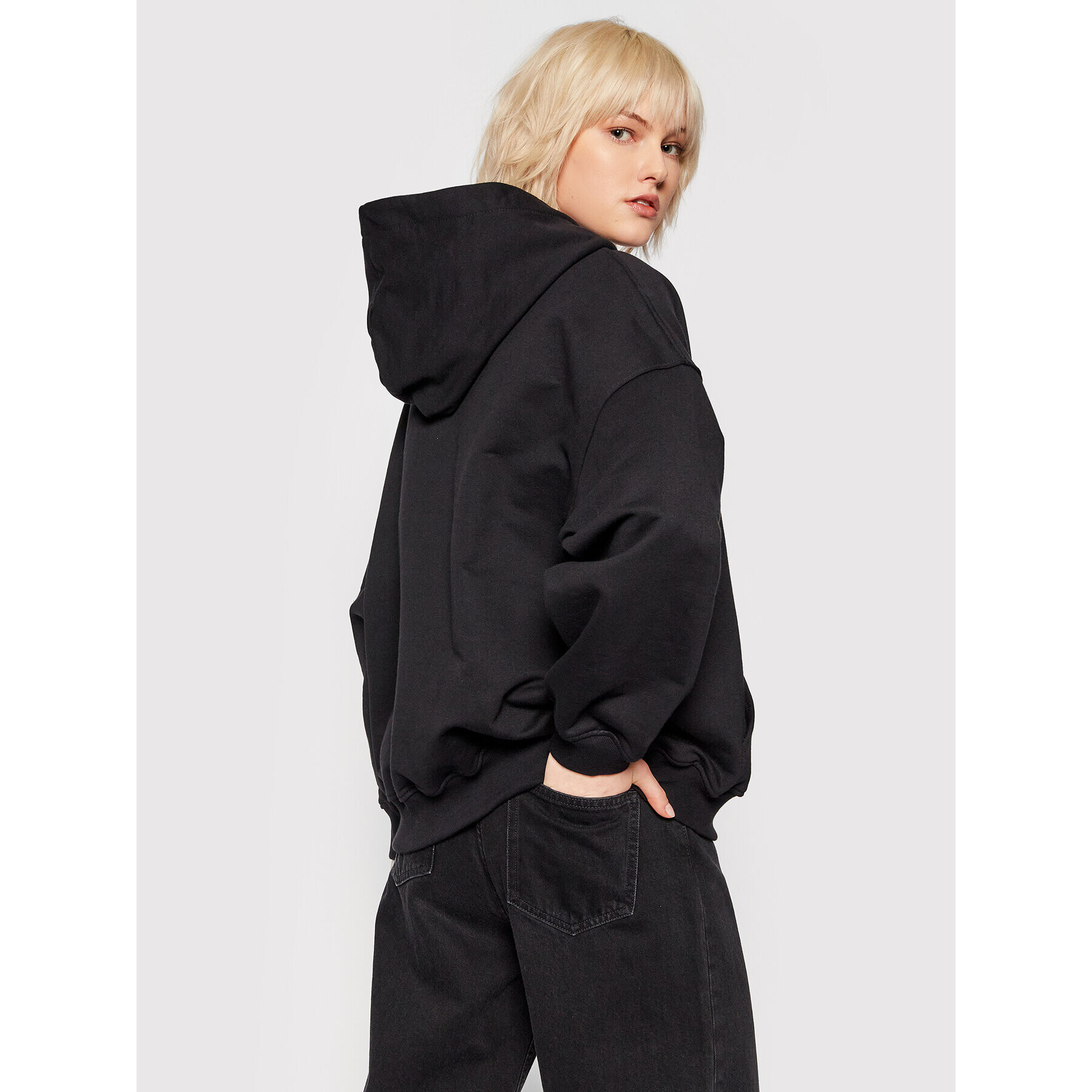 2005 Суитшърт Unisex Signature Черен Regular Fit - Pepit.bg
