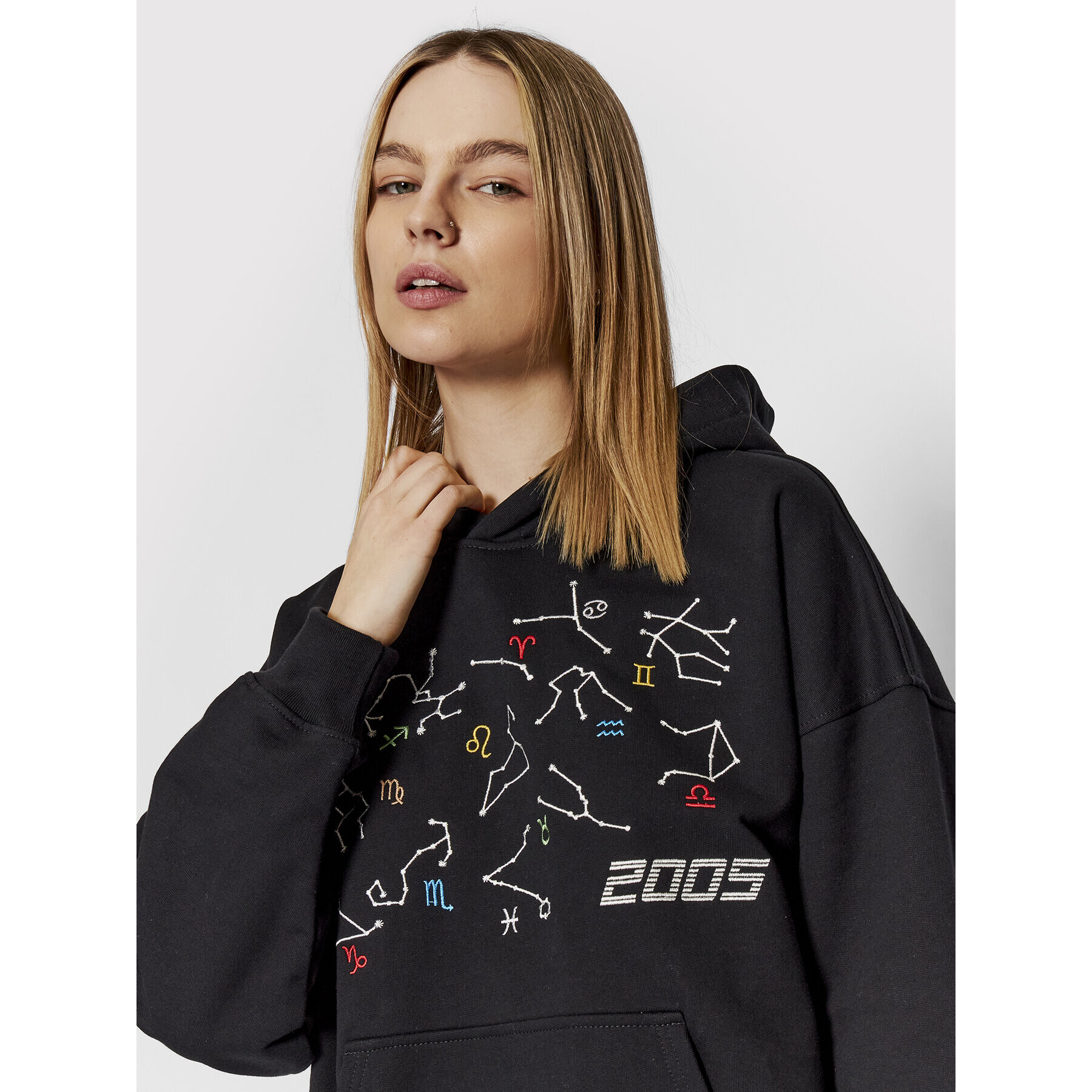 2005 Суитшърт Unisex Zodiac Черен Regular Fit - Pepit.bg