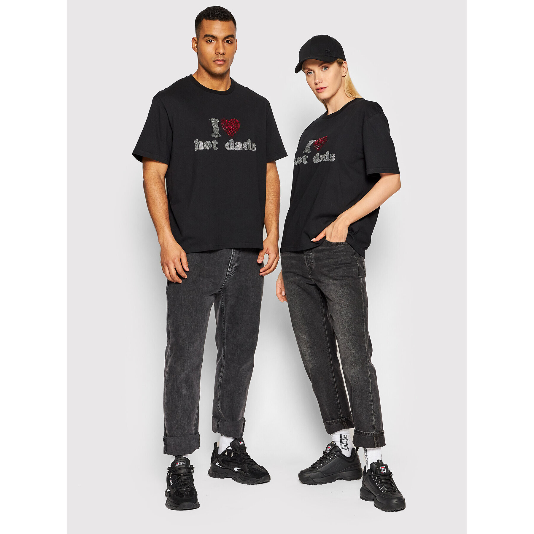 2005 Тишърт Unisex Hot Dads Черен Regular Fit - Pepit.bg