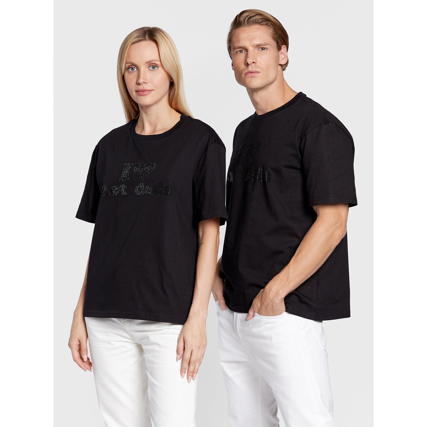 2005 Тишърт Unisex Hot Dads Черен Regular Fit - Pepit.bg