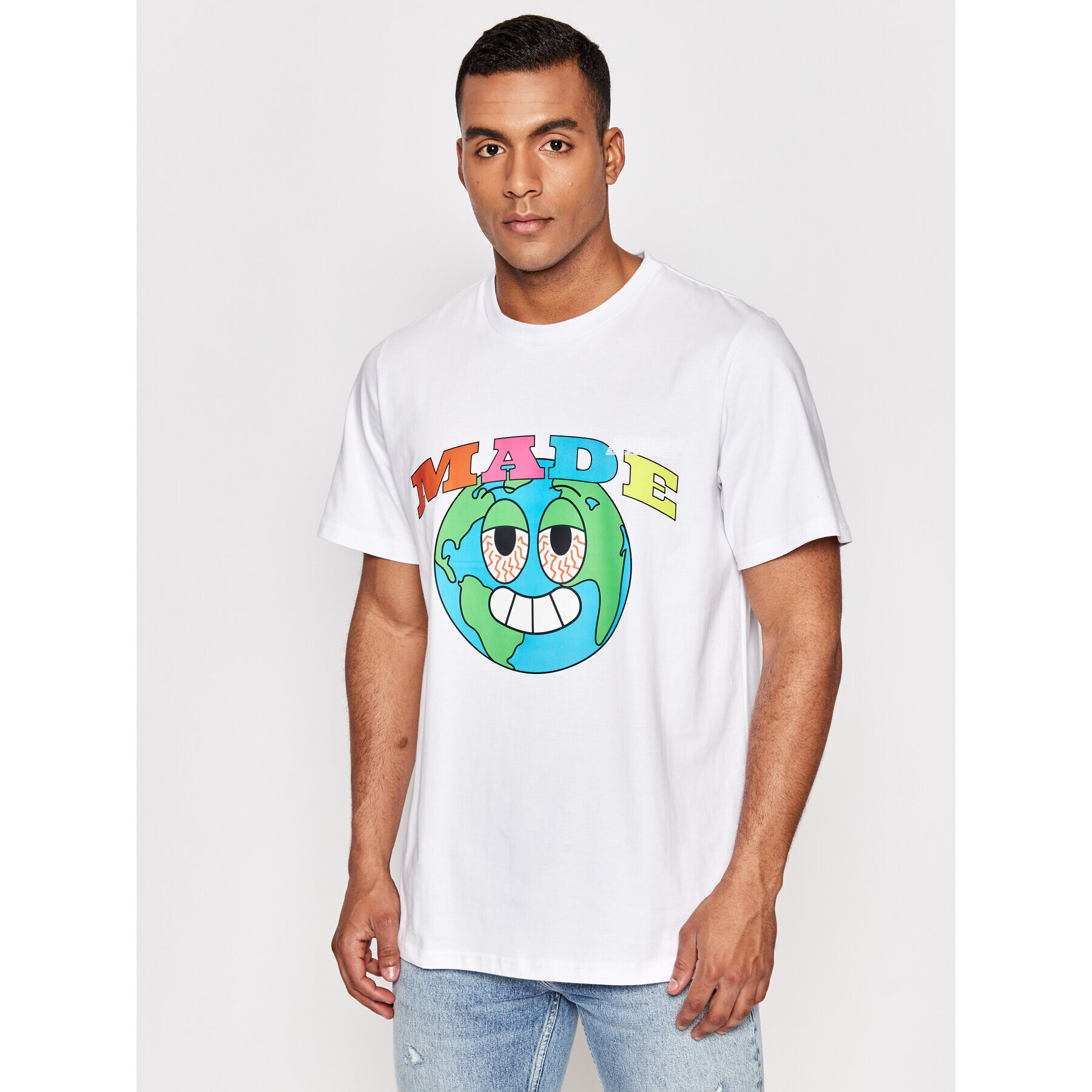 2005 Тишърт Unisex Made Бял Regular Fit - Pepit.bg
