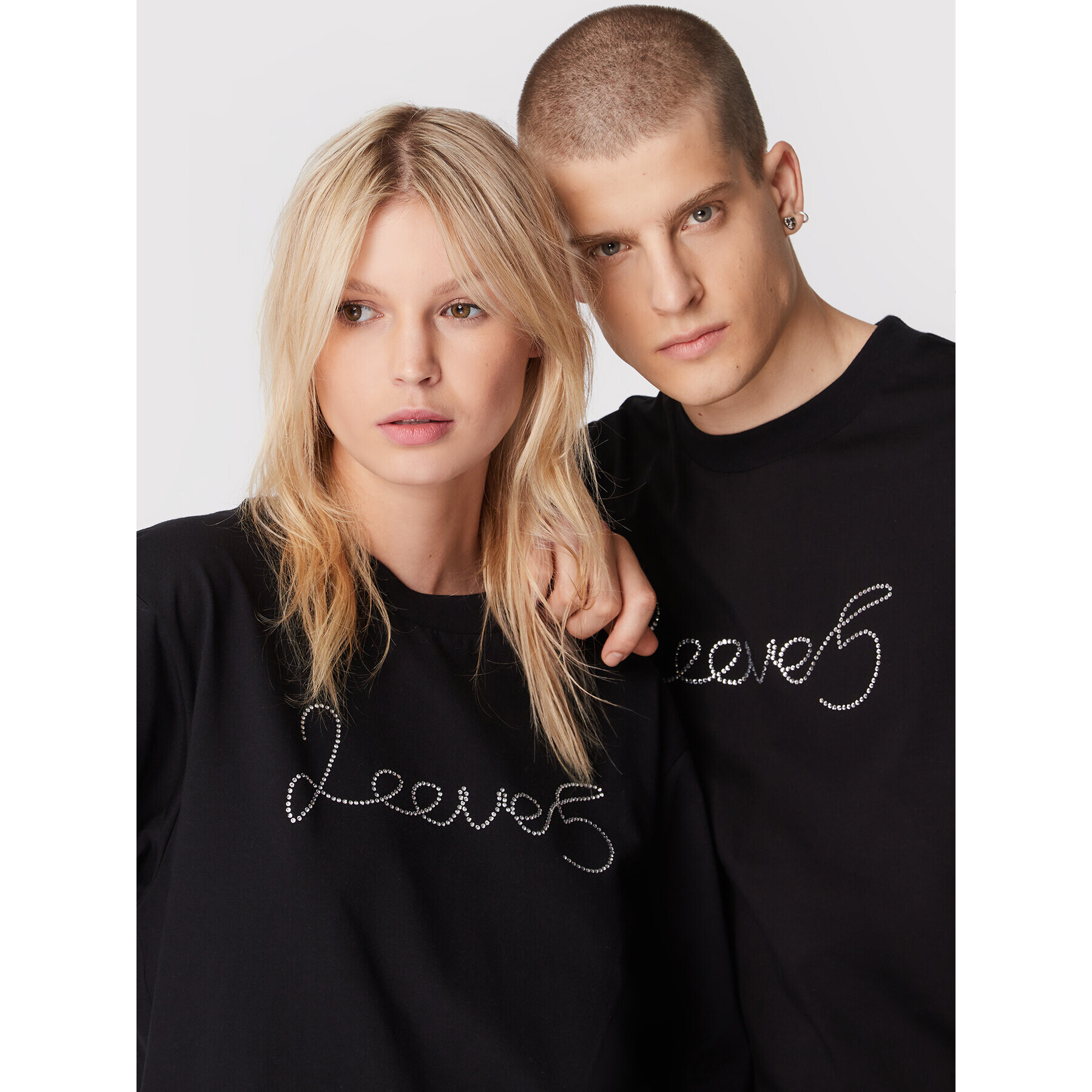 2005 Тишърт Unisex X Leeves „2eeve5” Черен Regular Fit - Pepit.bg