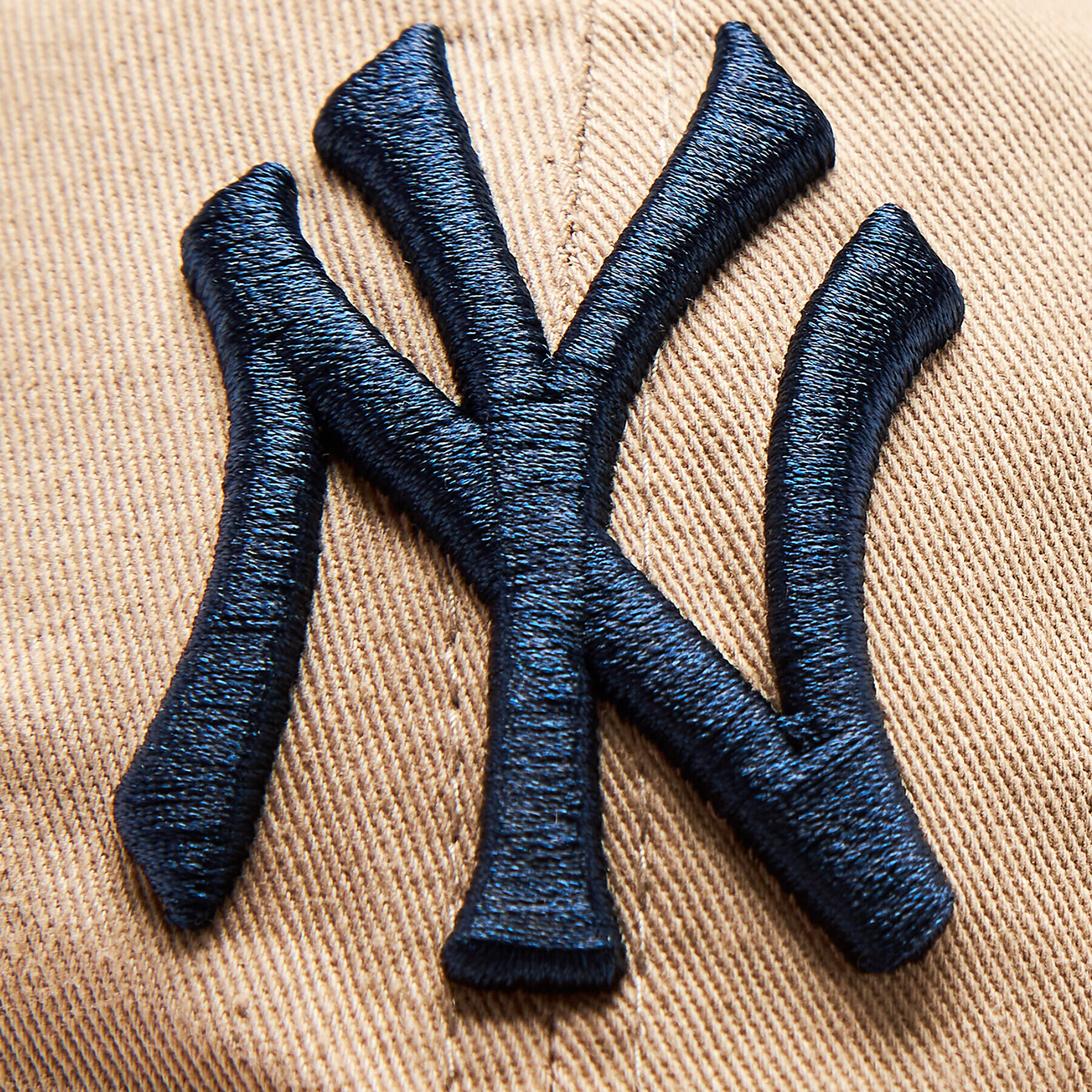 47 Brand Шапка с козирка MLB New York Yankees '47 CLEAN UP B-RGW17GWSNL-KHB Каки - Pepit.bg