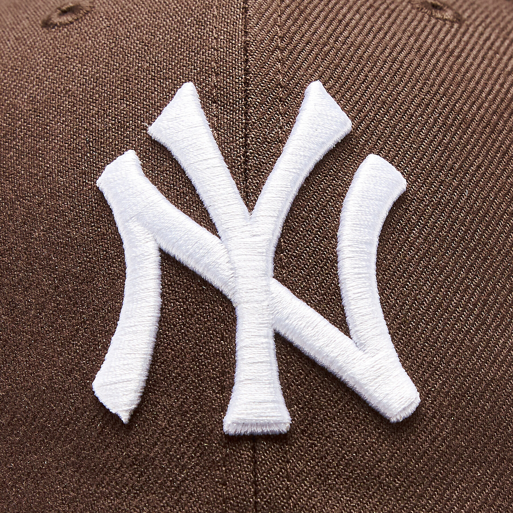 47 Brand Шапка с козирка MLB New York Yankees '47 MVP SNAPBACK B-MVPSP17WBP-BW Кафяв - Pepit.bg